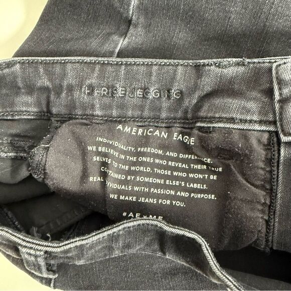American Eagle The Dream Jean raw hem high waisted jegging Jean women’s size 8 - Picture 6 of 7